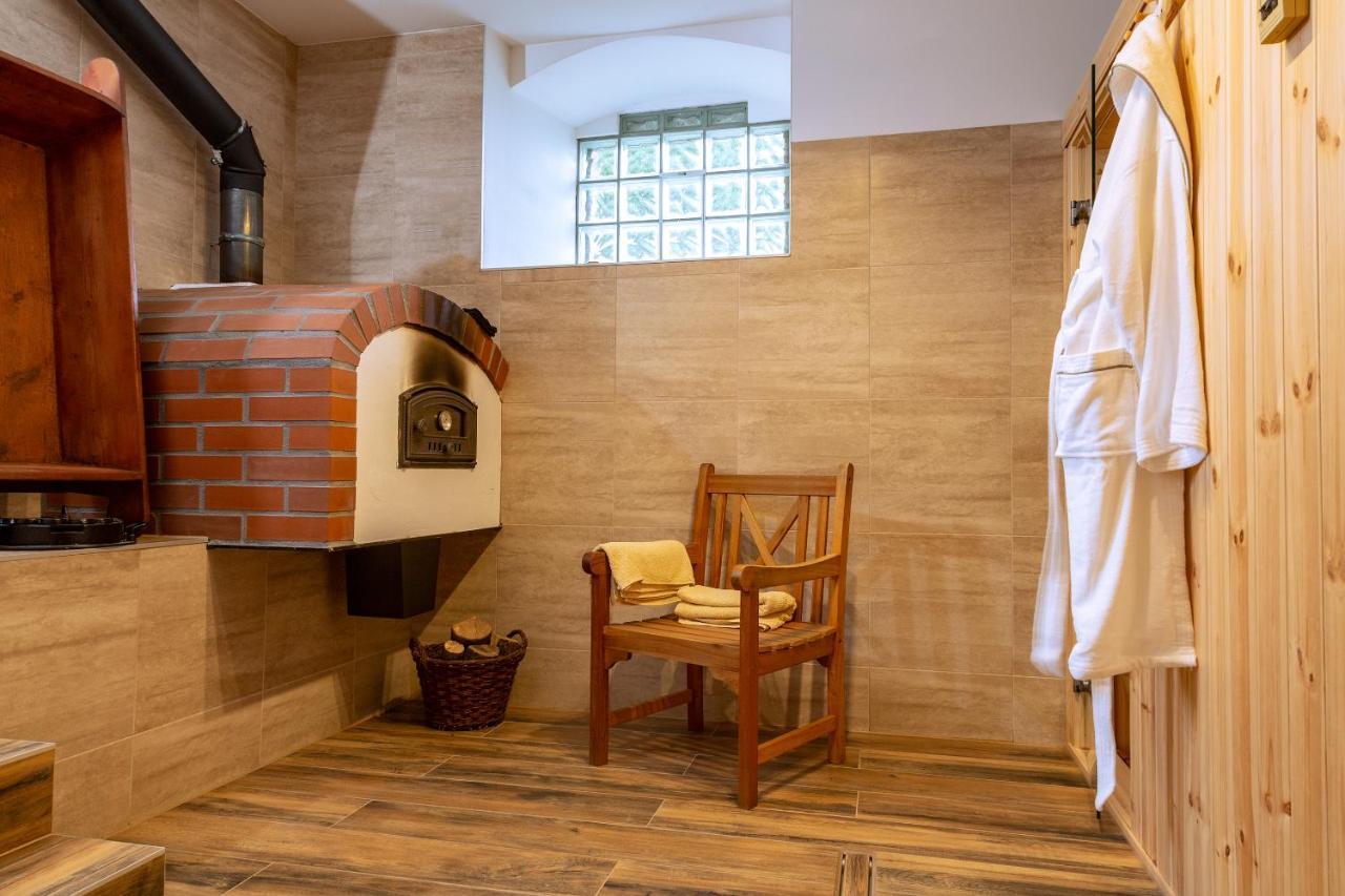 Отель Kowalowe Skaly Spa&More Еленя-Гура Экстерьер фото